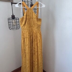 Lulu’s marigold dress